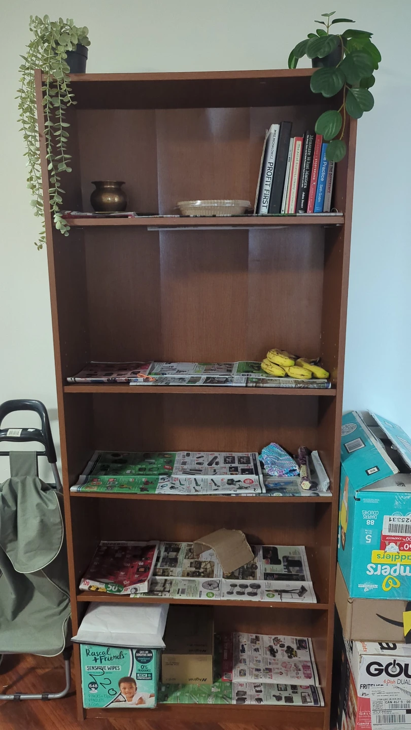 Wooden Shelf for storage with 5 compartments