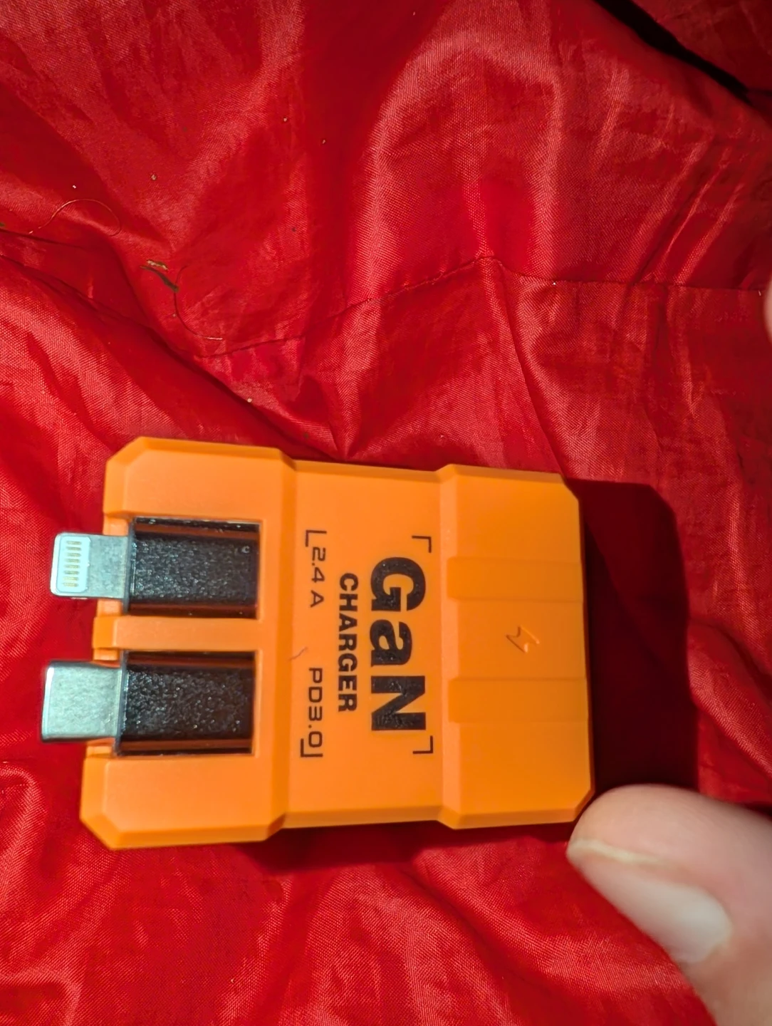 GaN Retractable Cable Charger with PD 3.0 - photo 3
