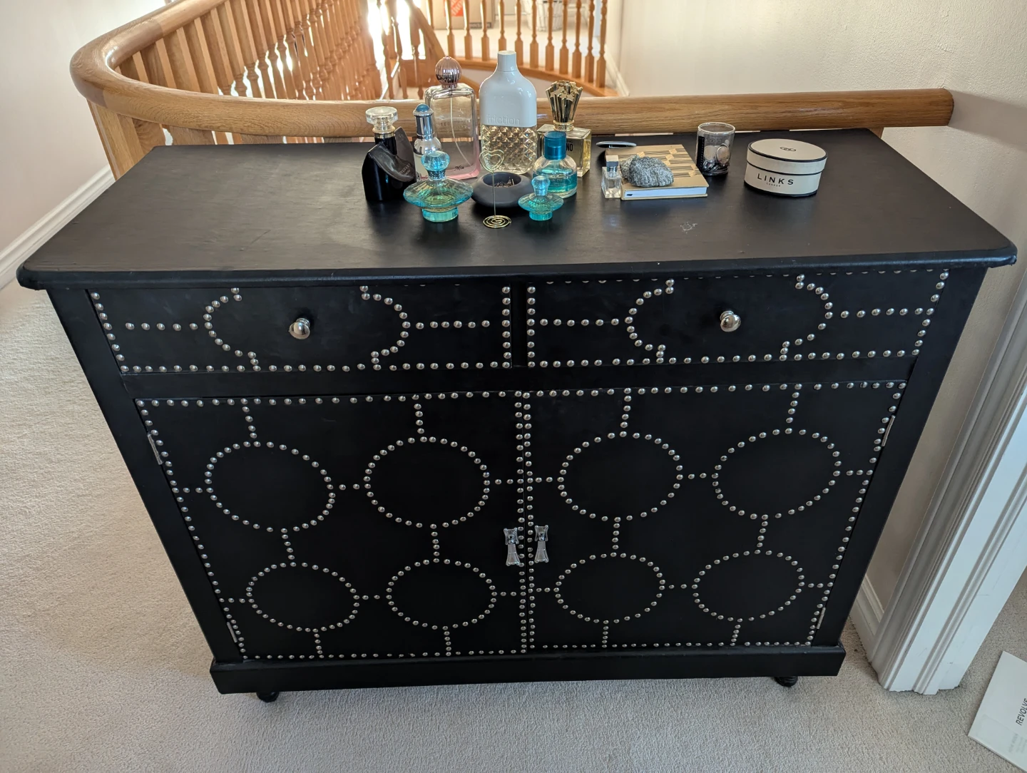 Storage unit - Studded