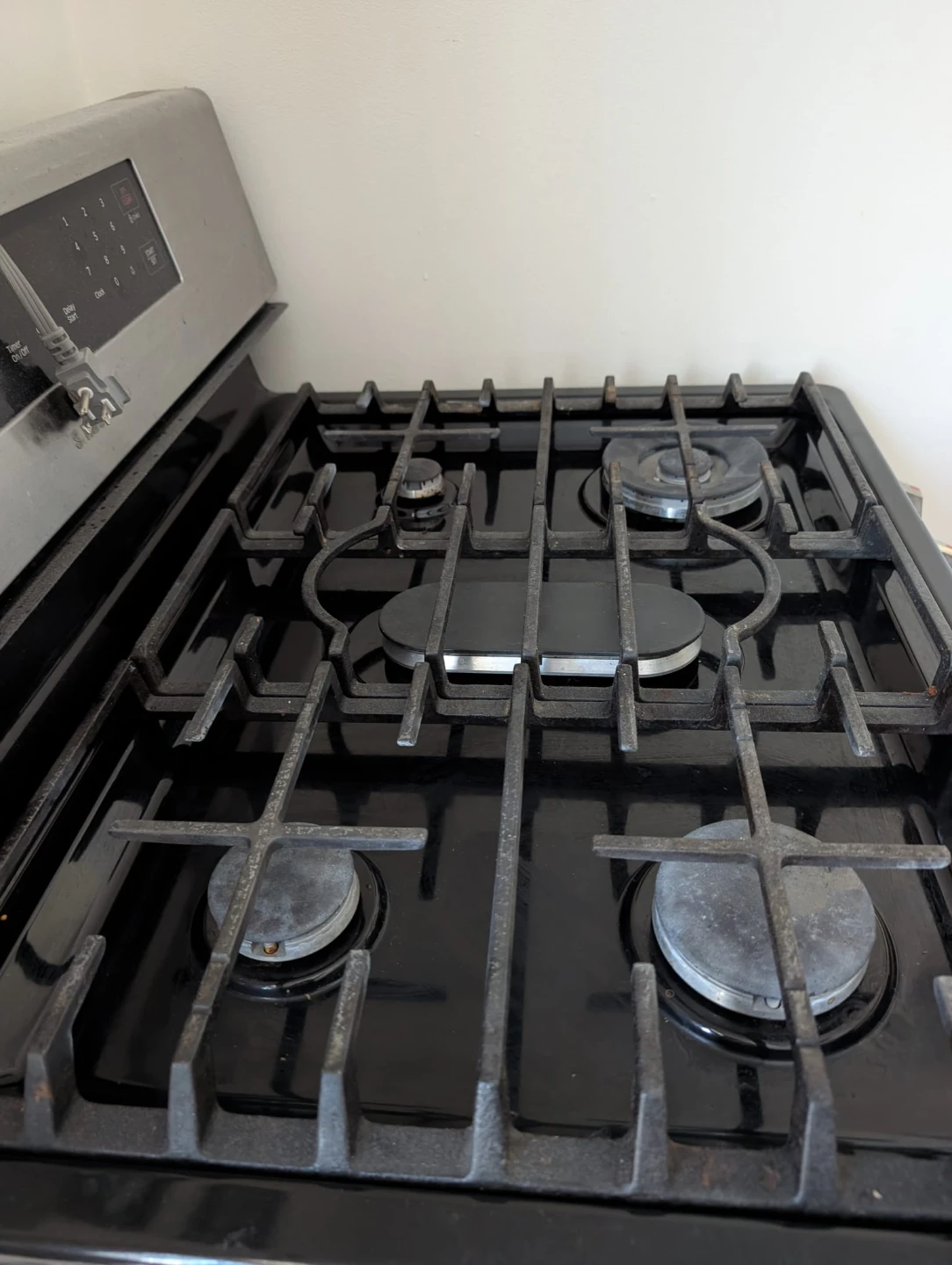 Samsung Gas Range Stove - photo 3