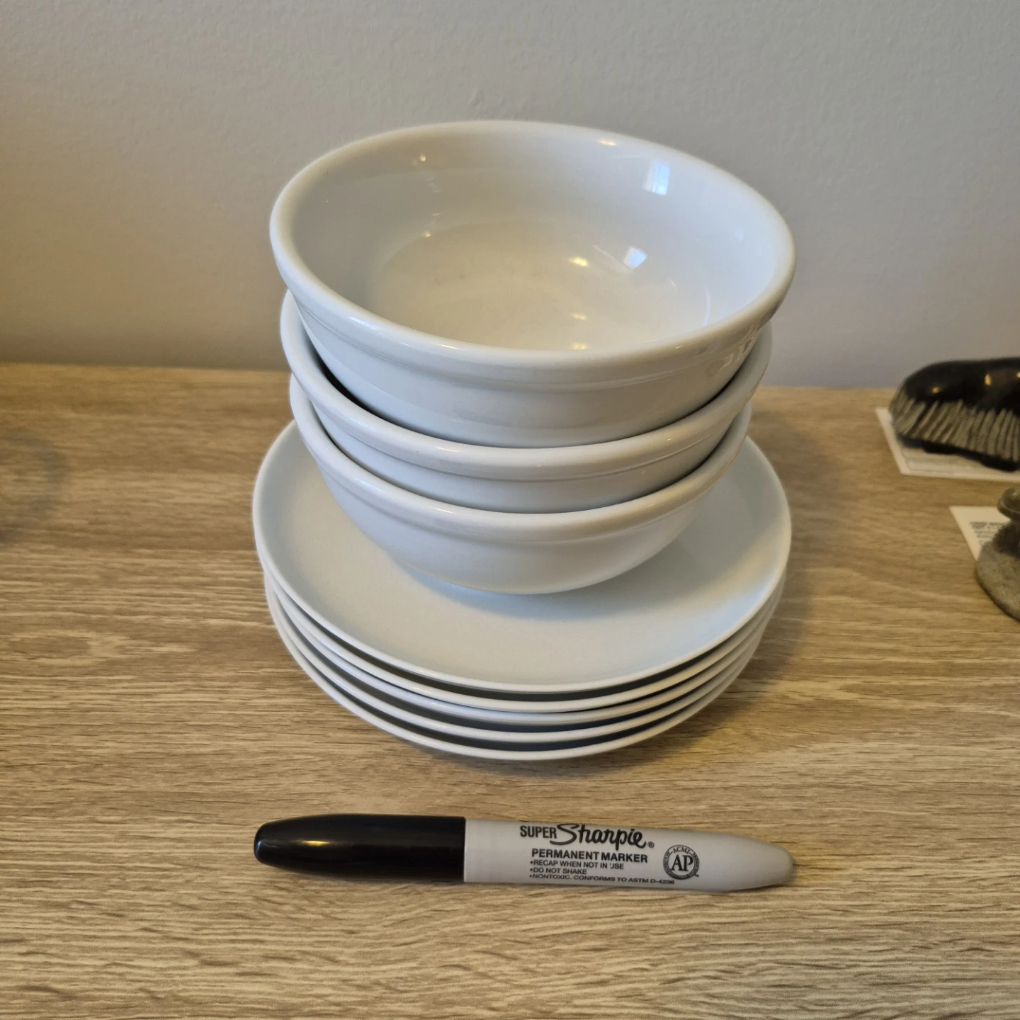 Random Bits of Cereal Bowls and Side Plates - photo 2
