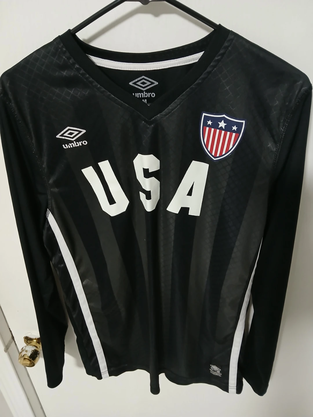 Umbro USA Soccer Jersey - Black - Size M - photo 2