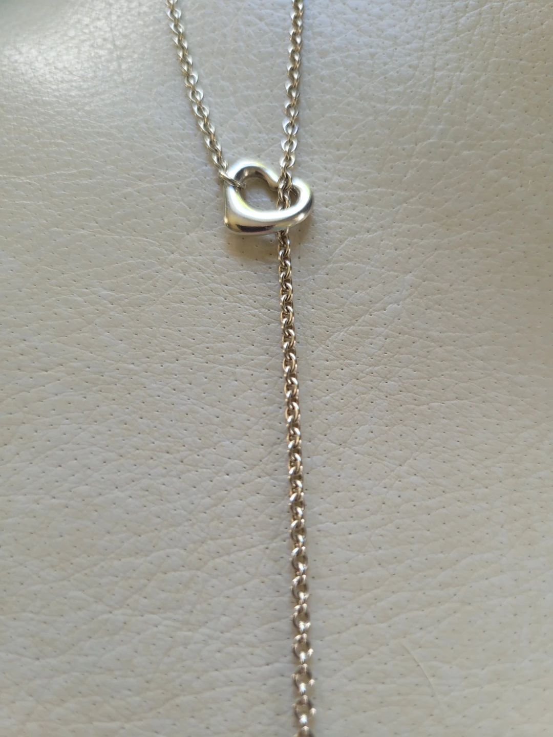 "Authentic" Tiffany & Co. Elsa Peretti D Heart Necklace - photo 3