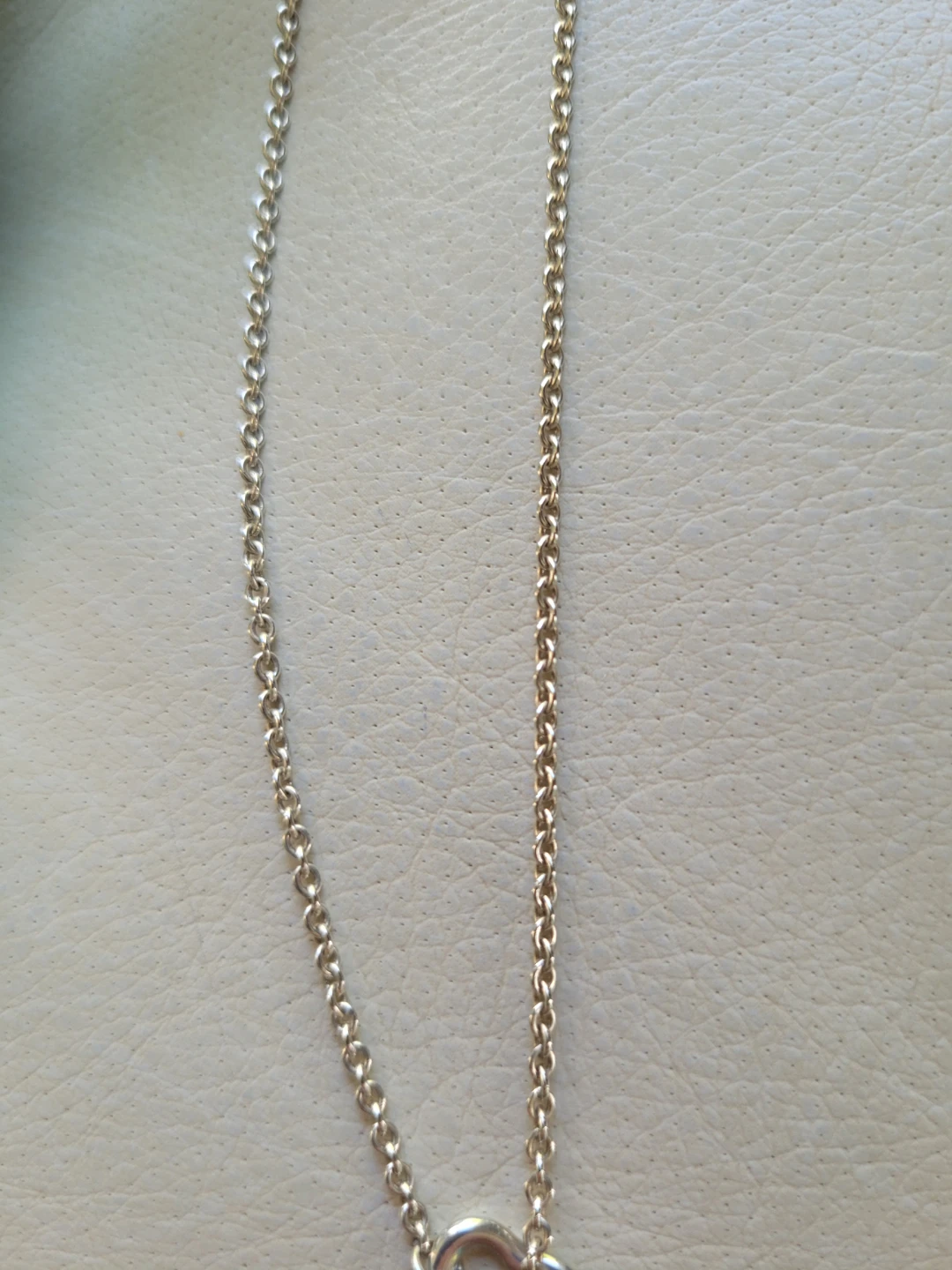 "Authentic" Tiffany & Co. Elsa Peretti D Heart Necklace - photo 4