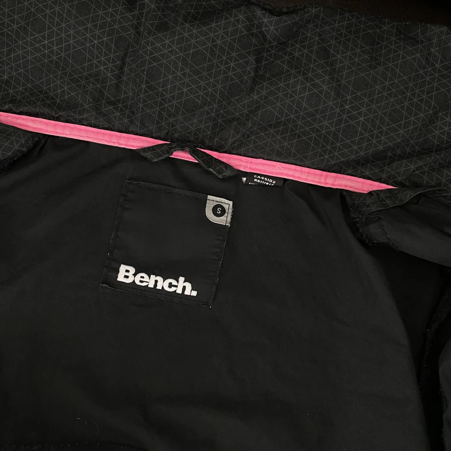 Bench Jacket - Black pink Size S - photo 2