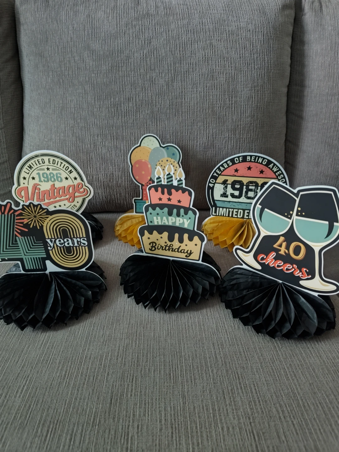 40th Birthday Party Decorations - Vintage 1986 Theme - photo 3