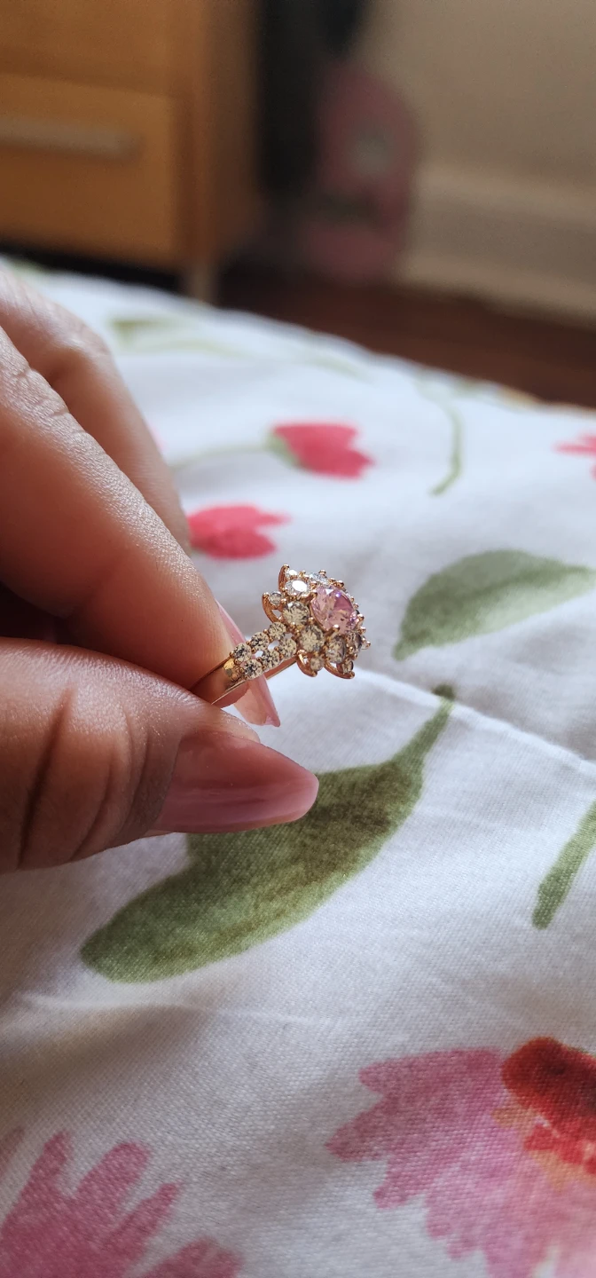 Baby pink & white flower gold platted Ring - photo 3