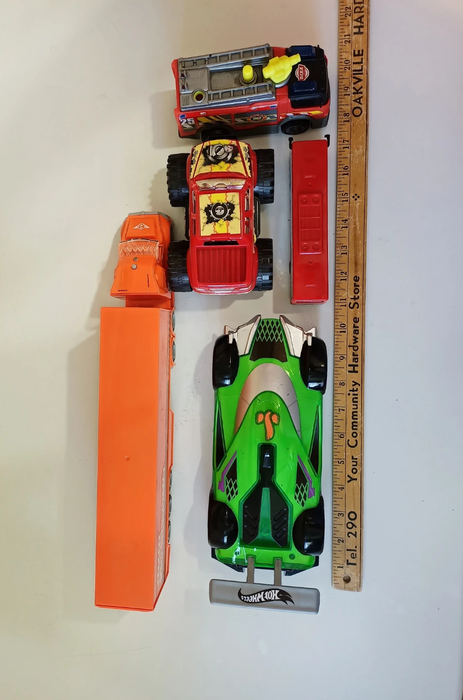 everything Cars/Trucks Sounds/Lights/Water Sprinkle - photo 3