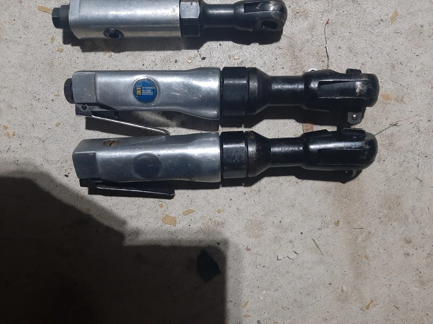 Air Impact Wrench and Ratchet Set - photo 2