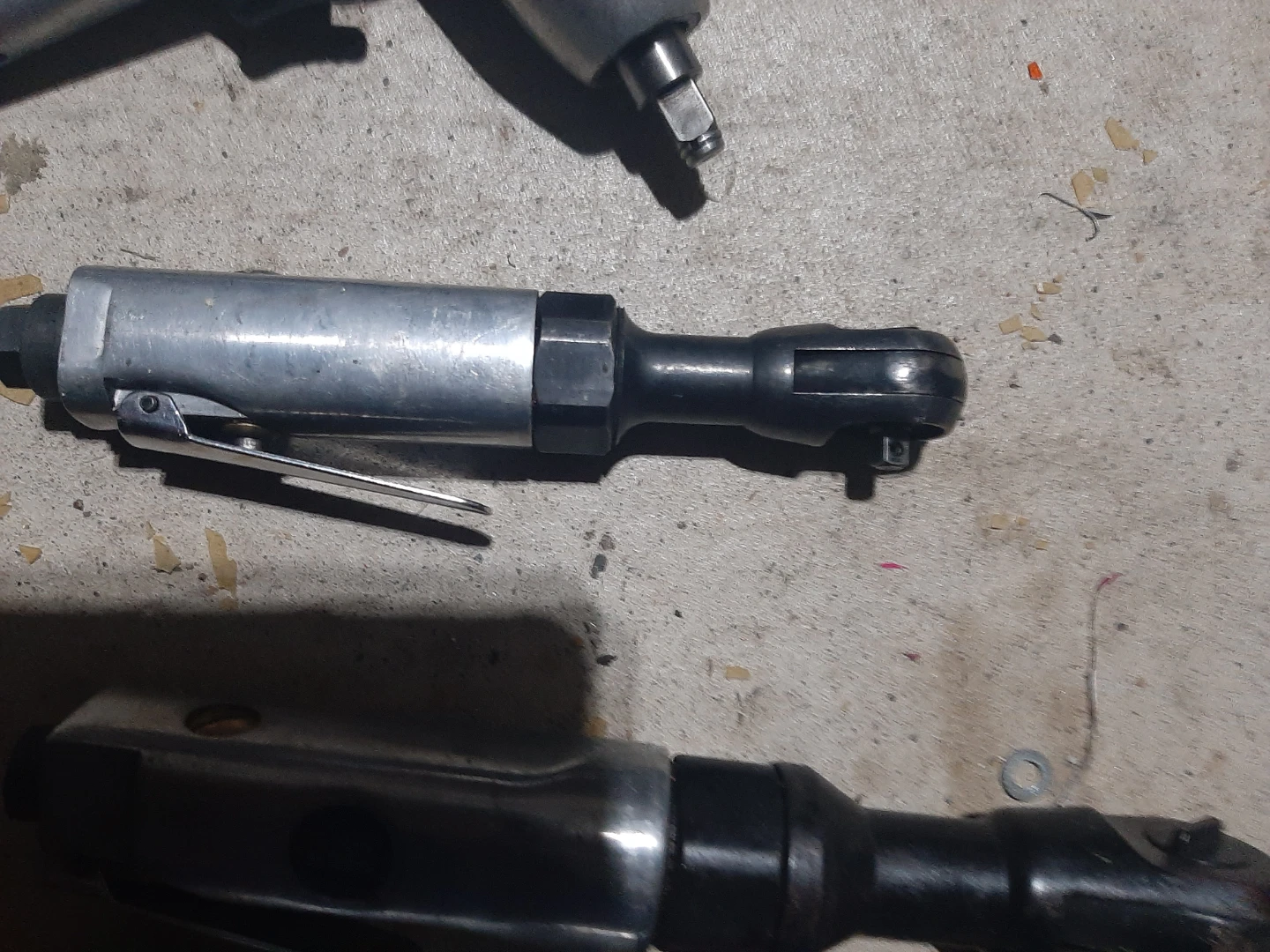 Air Impact Wrench and Ratchet Set - photo 3
