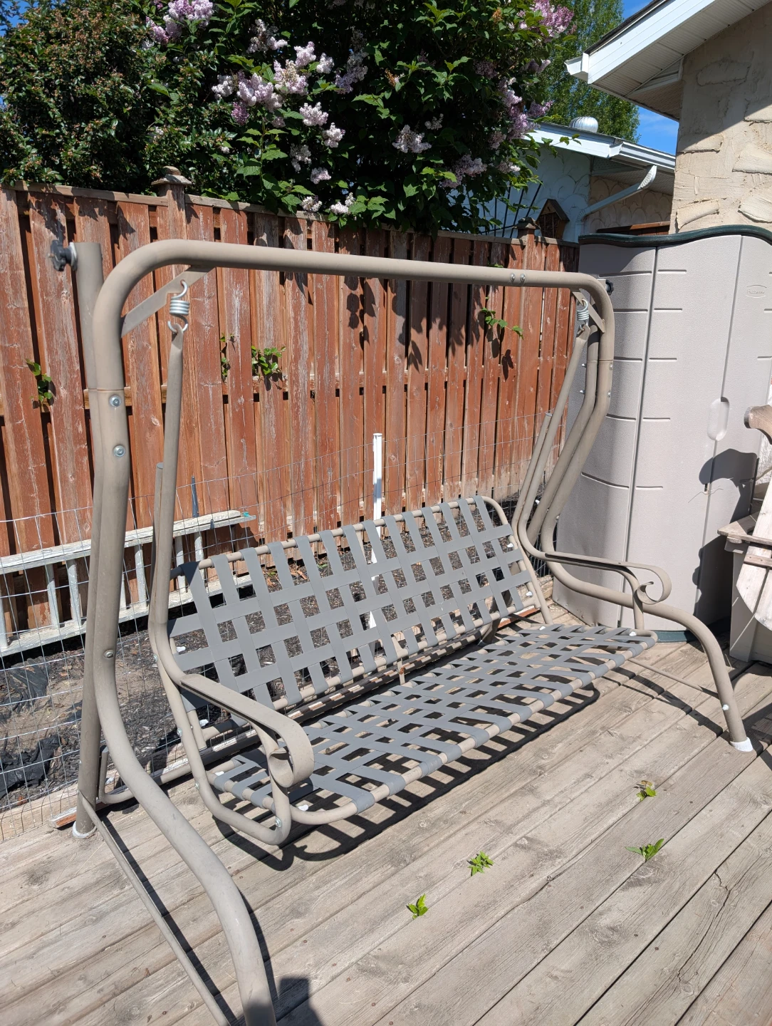 Deck Swing