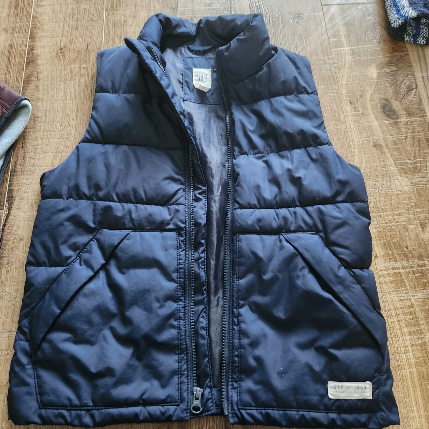 GAP Kids Puffer Vest Navy Blue Size M