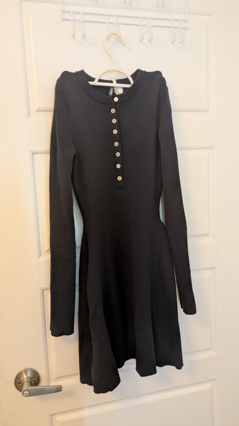H&M Black Ribbed Button-Up Dress