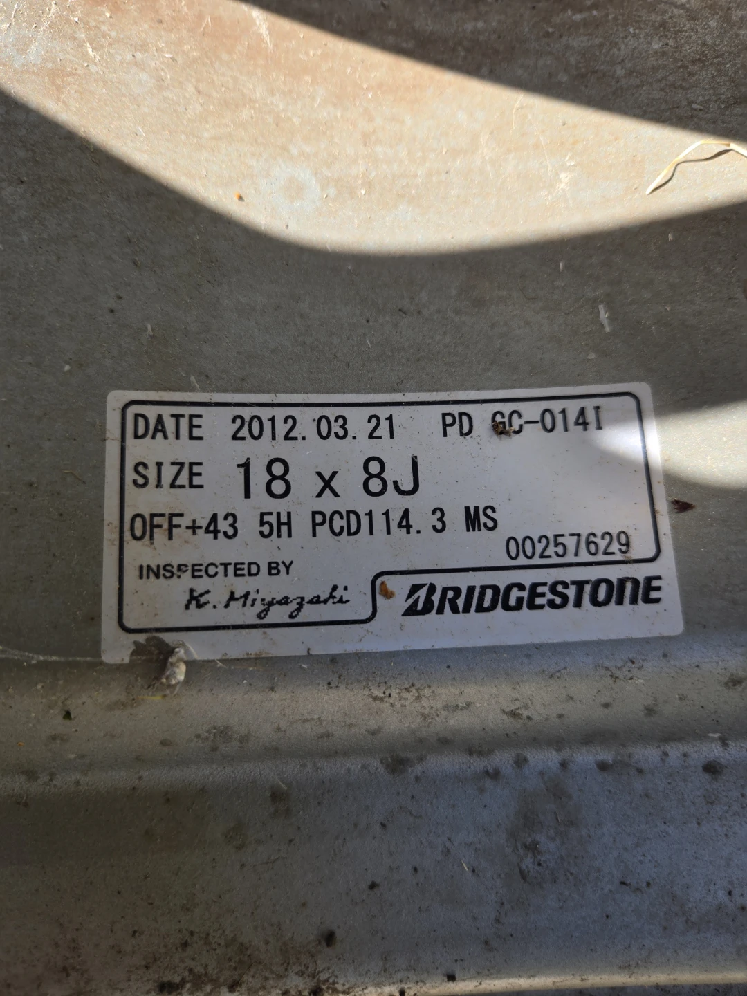 Bridgestone 18 inch Alloy Wheels (2) - photo 3