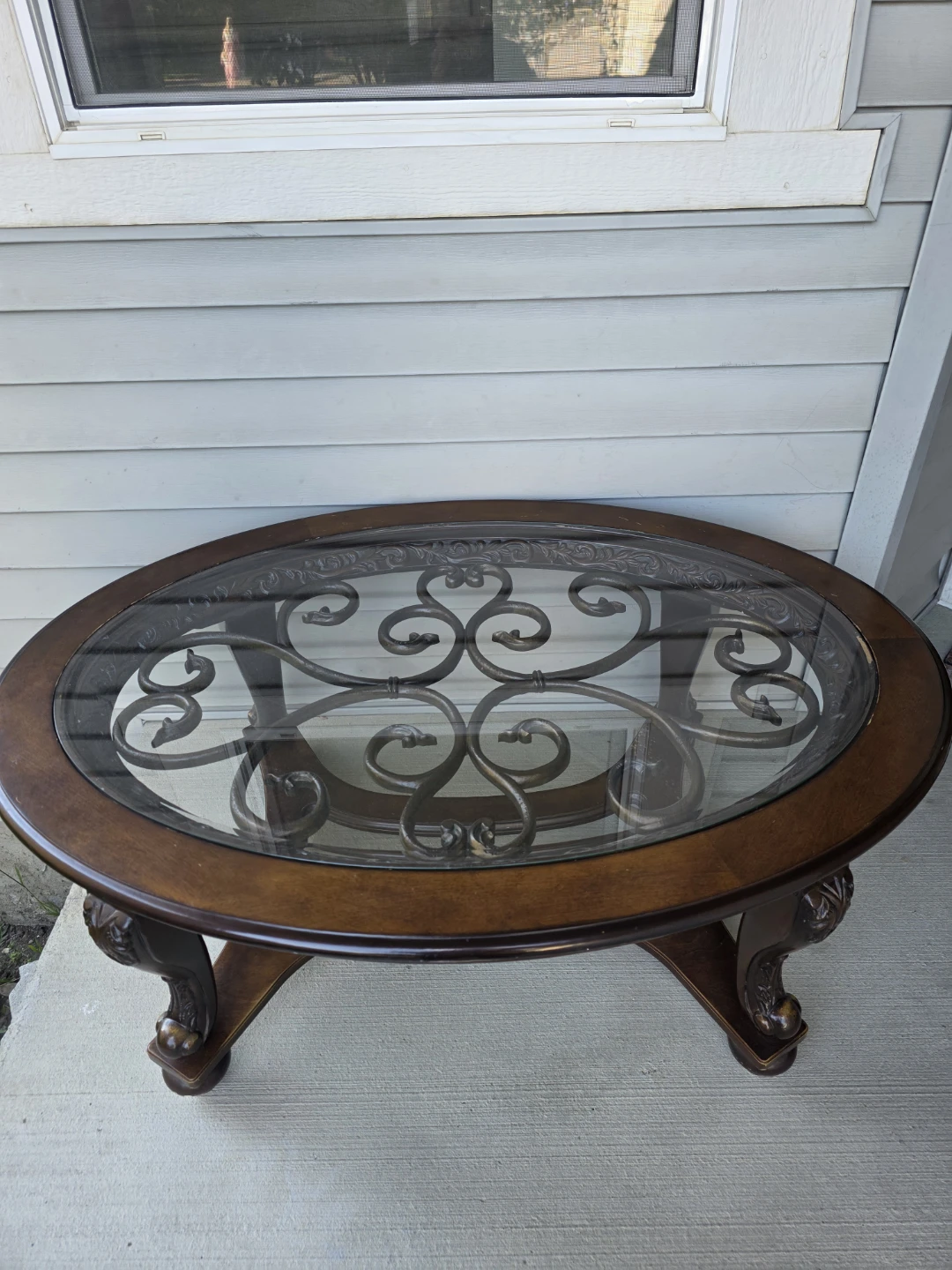 Free table