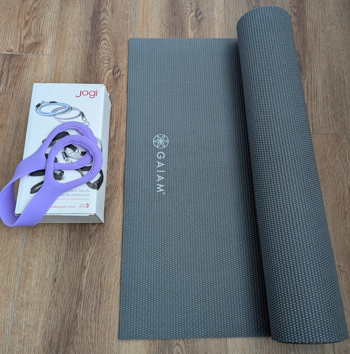 Gaiam Yoga Mat and Jogi Resistance Bands Set