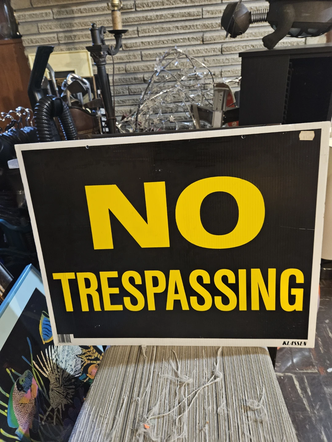 NO TRESPASSING Sign - photo 2