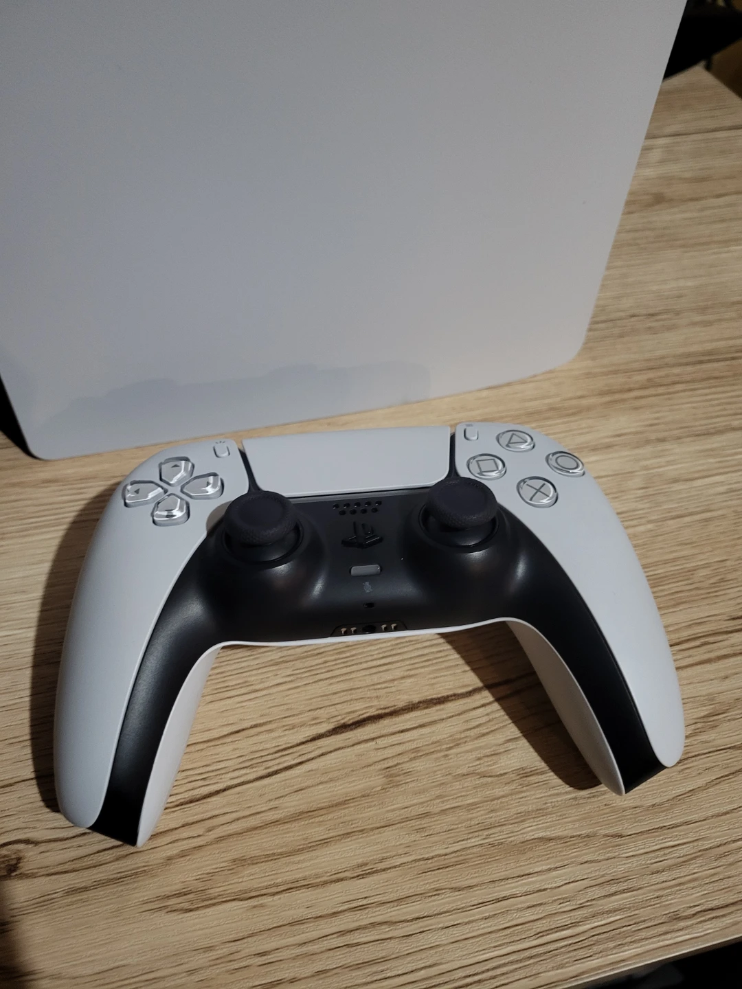BRAND NEW PlayStation 5 Console with Controller and all cords - photo 5