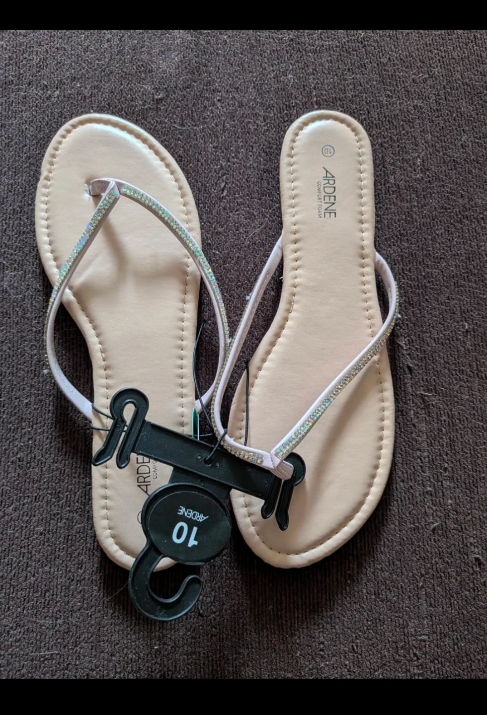 ⚽ Sandals (size 10)