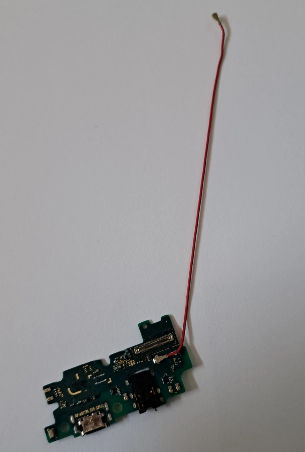 Samsung Galaxy A50s Battery and Charging Port - photo 4