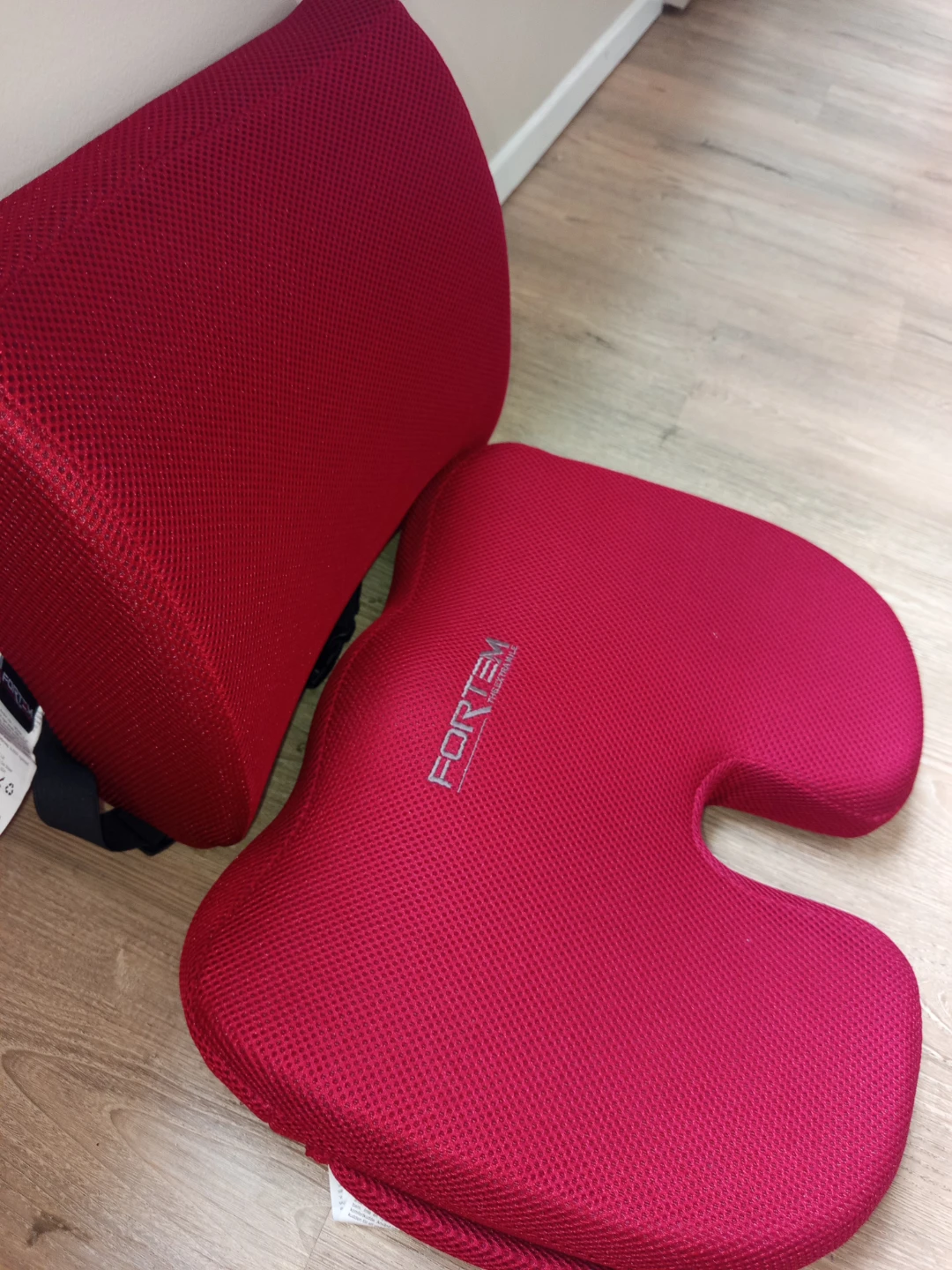 FORTEM Memory Foam Seat Cushion – $20 - photo 3