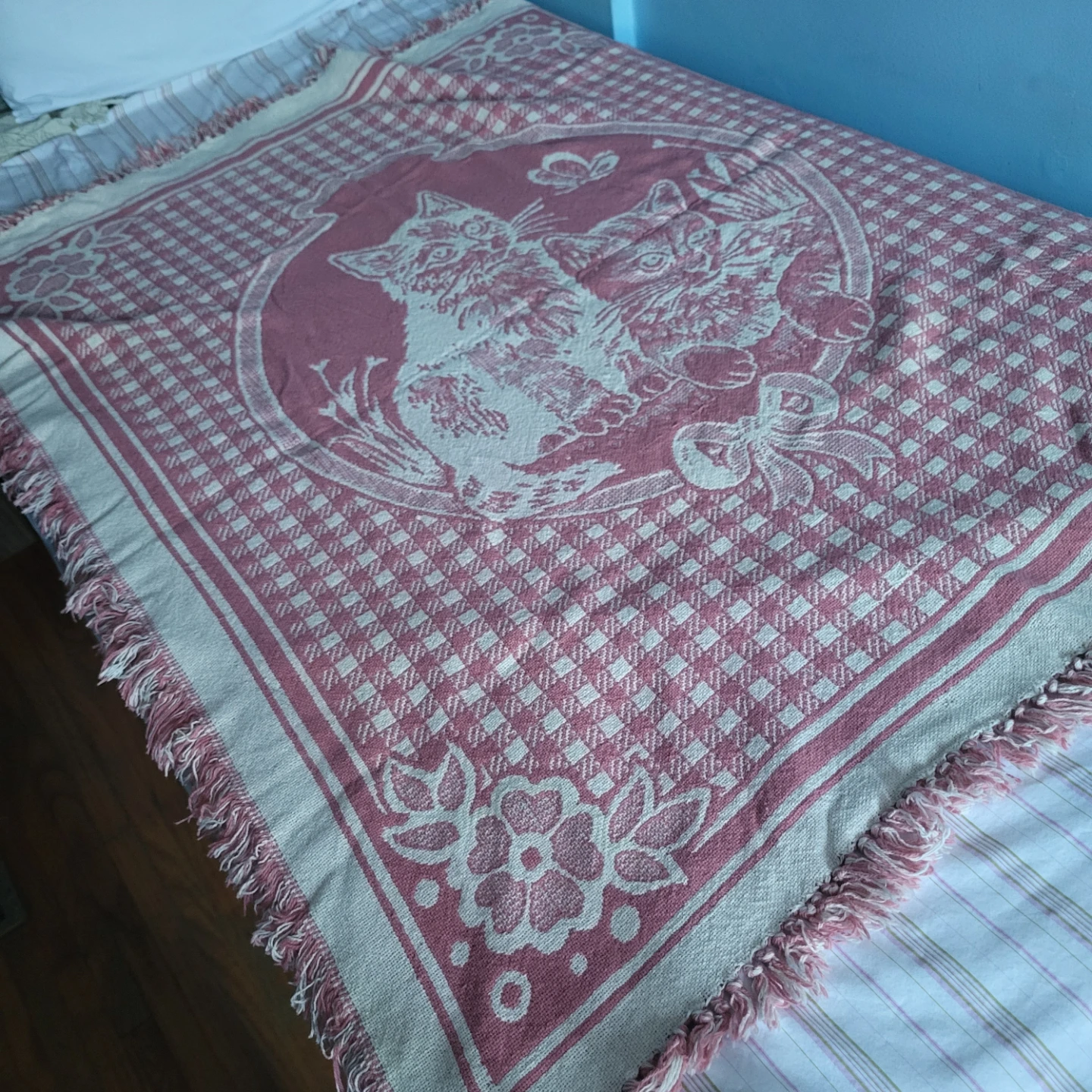 Vintage Cat Print Throw Blanket - photo 2