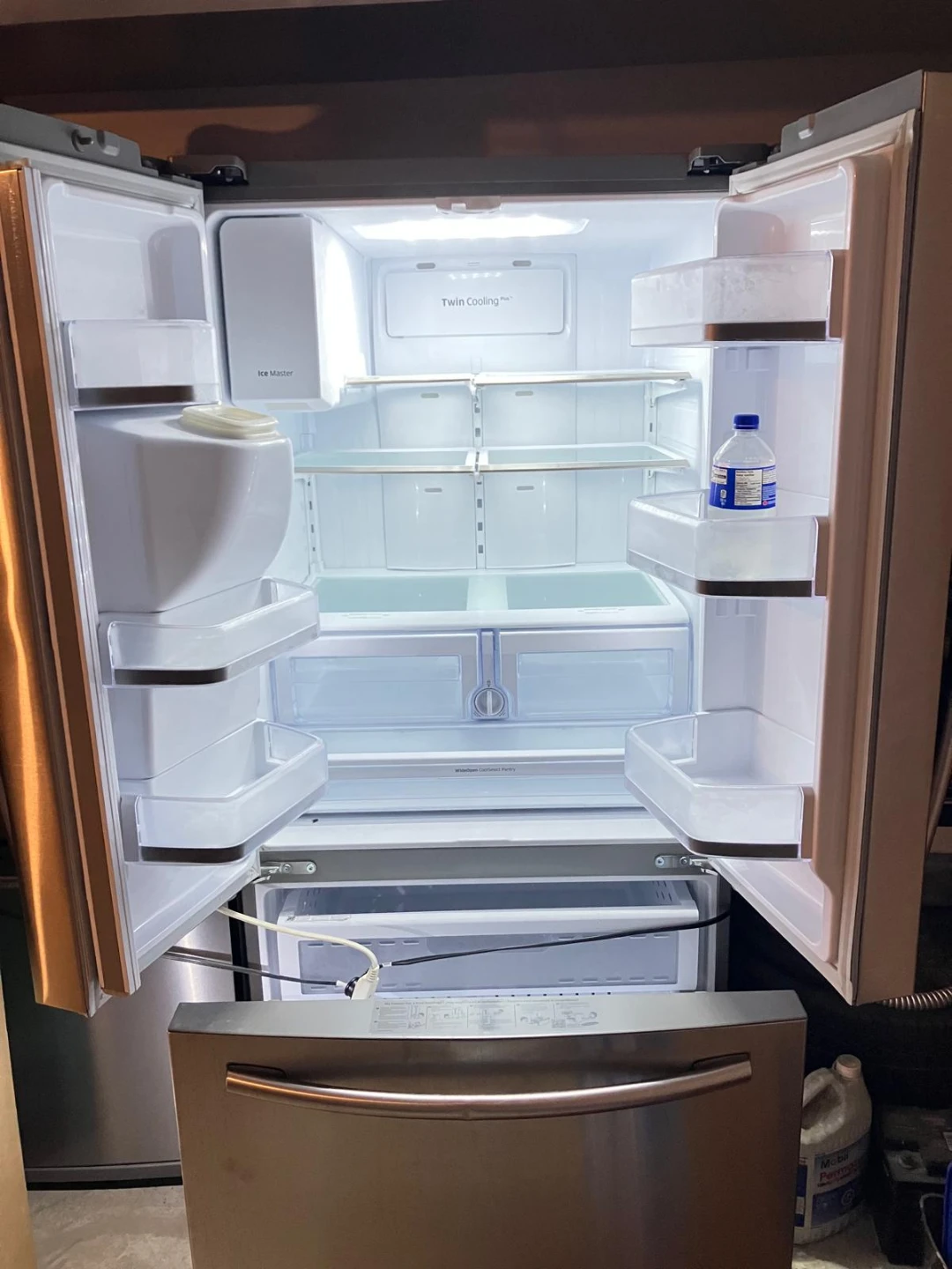 Samsung RF26J7500SR Refrigerator