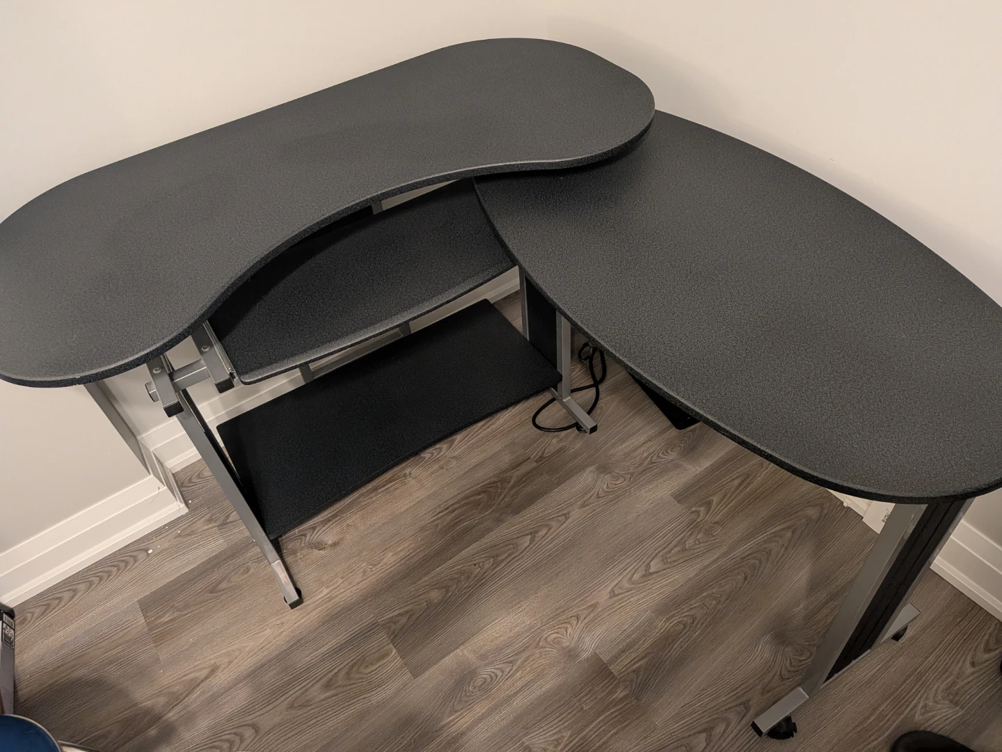 Grey L-Shaped Computer Desk with Keyboard Tray - photo 4