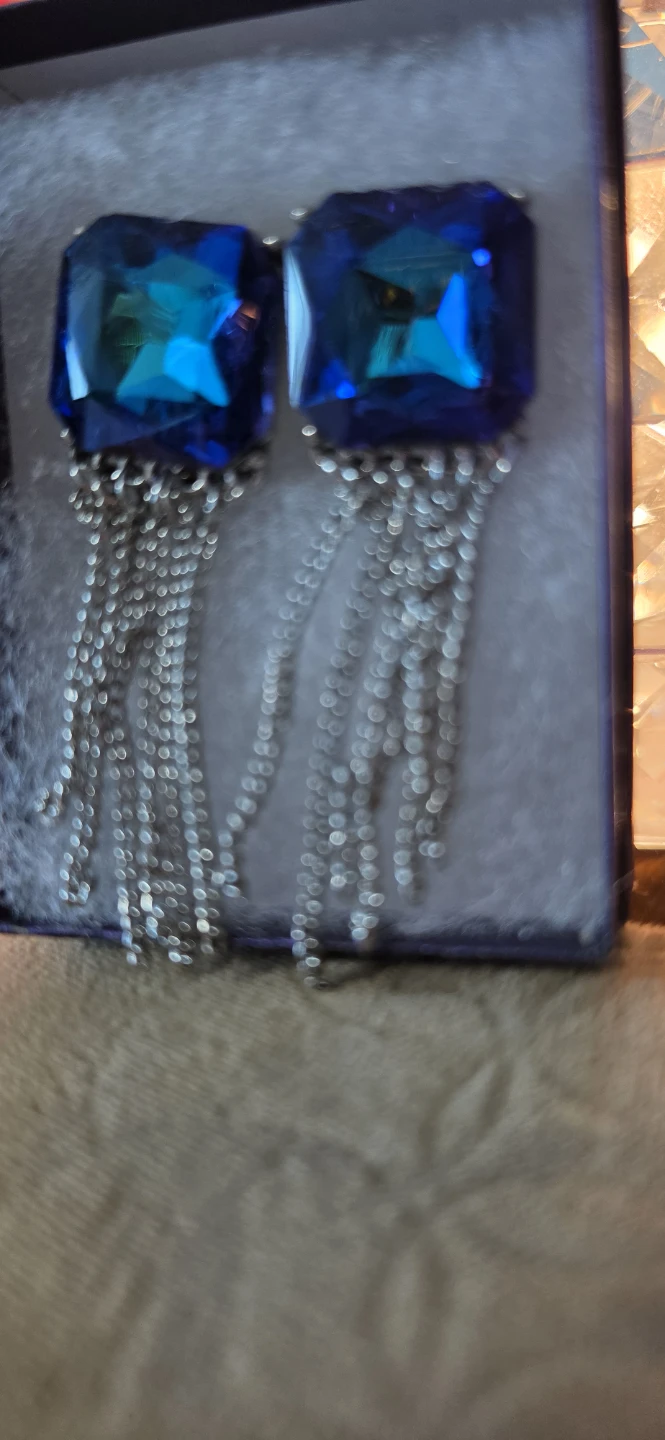 NEW Never worn pierced earrings. - photo 3