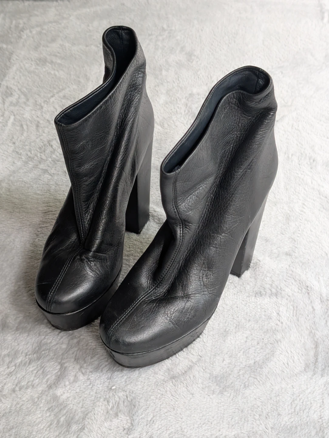 ⚽Versace Black Leather Platform Ankle Boots - photo 4