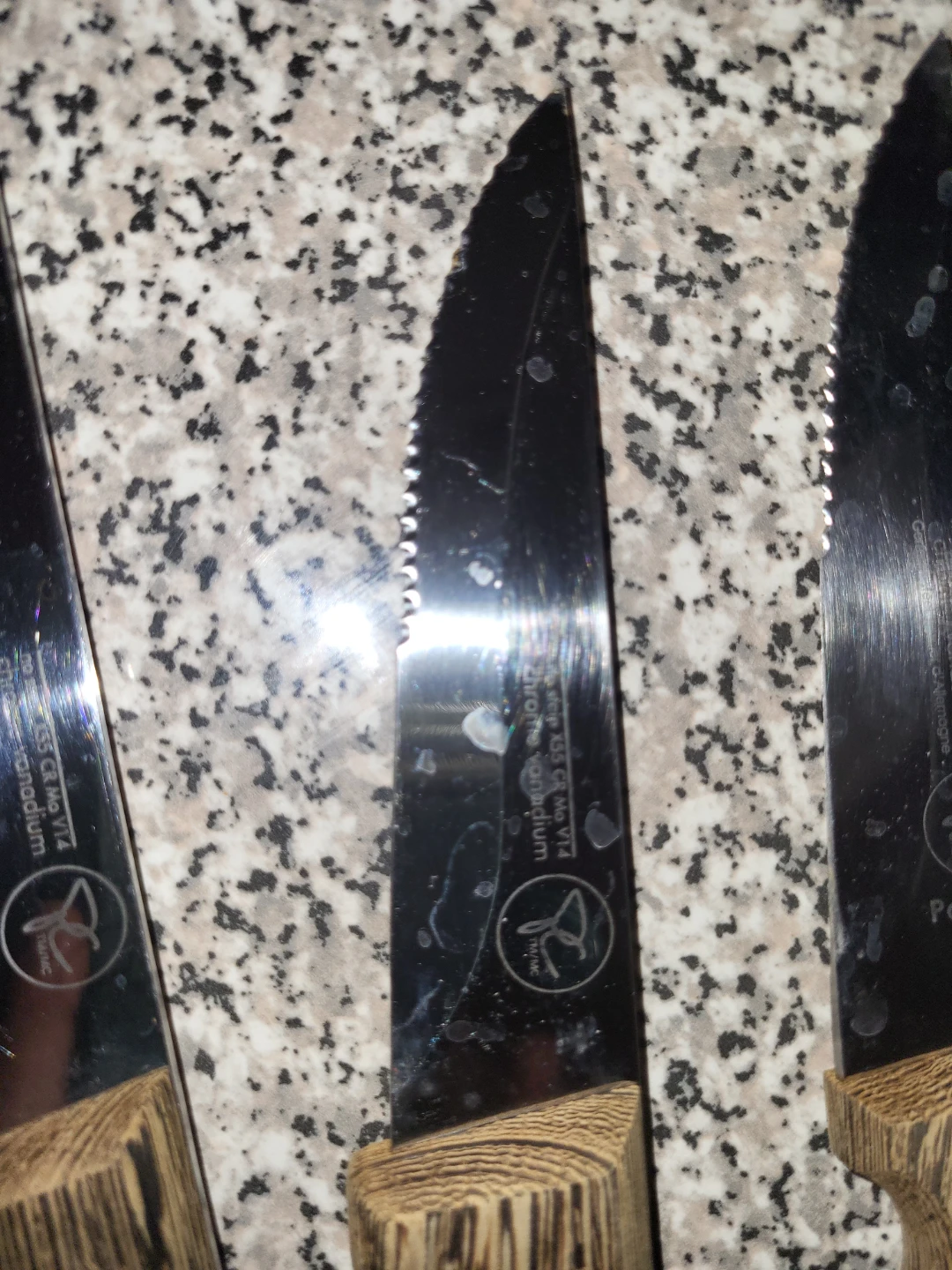 ⚽️ Set of 5 Serrated Steak Knives with Wooden Handles - photo 2