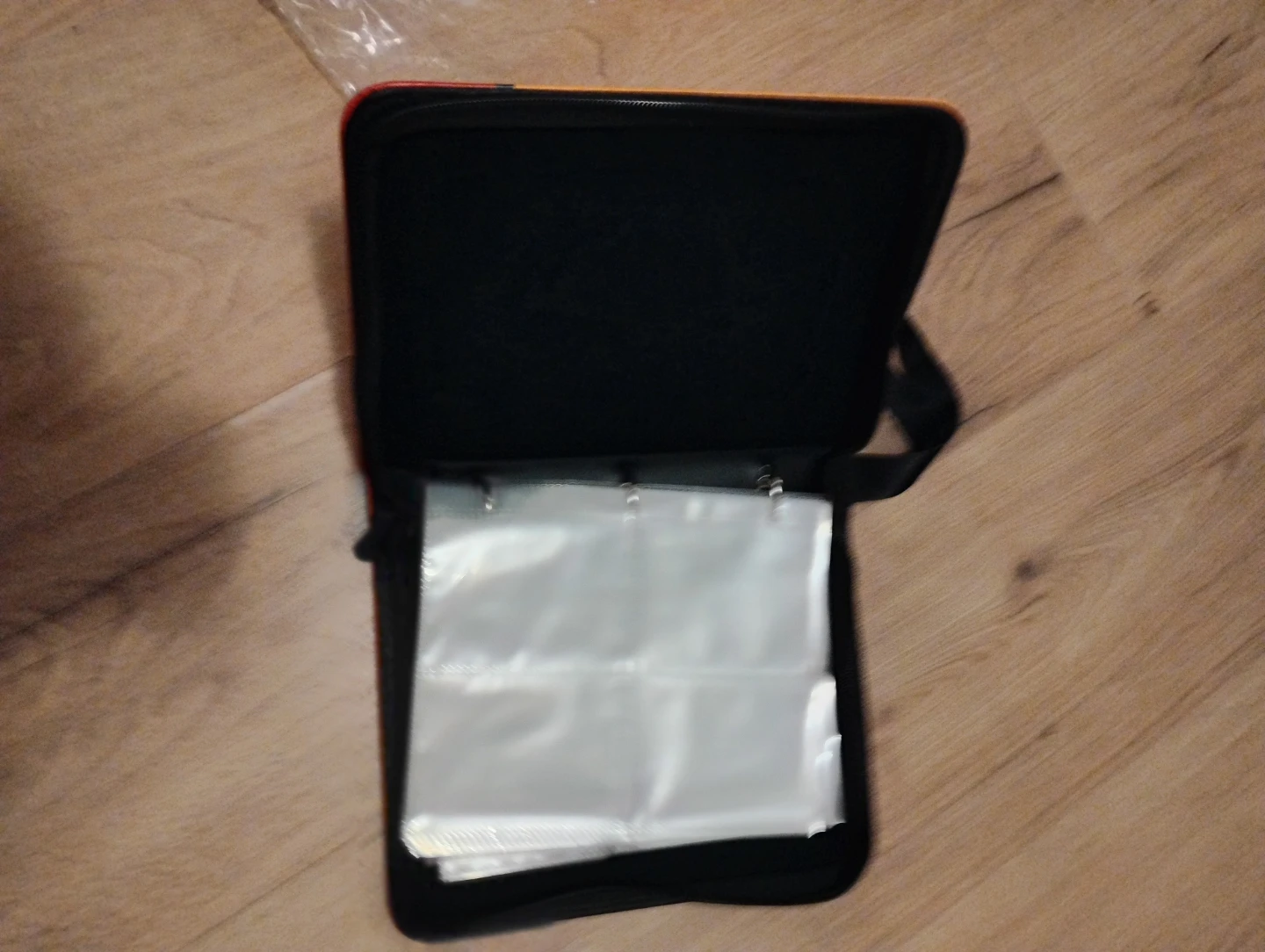Pokemon Charizard Card Binder - photo 3