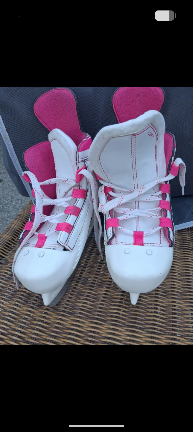Bauer Prodigy Youth Hockey Skates White/Pink - photo 2