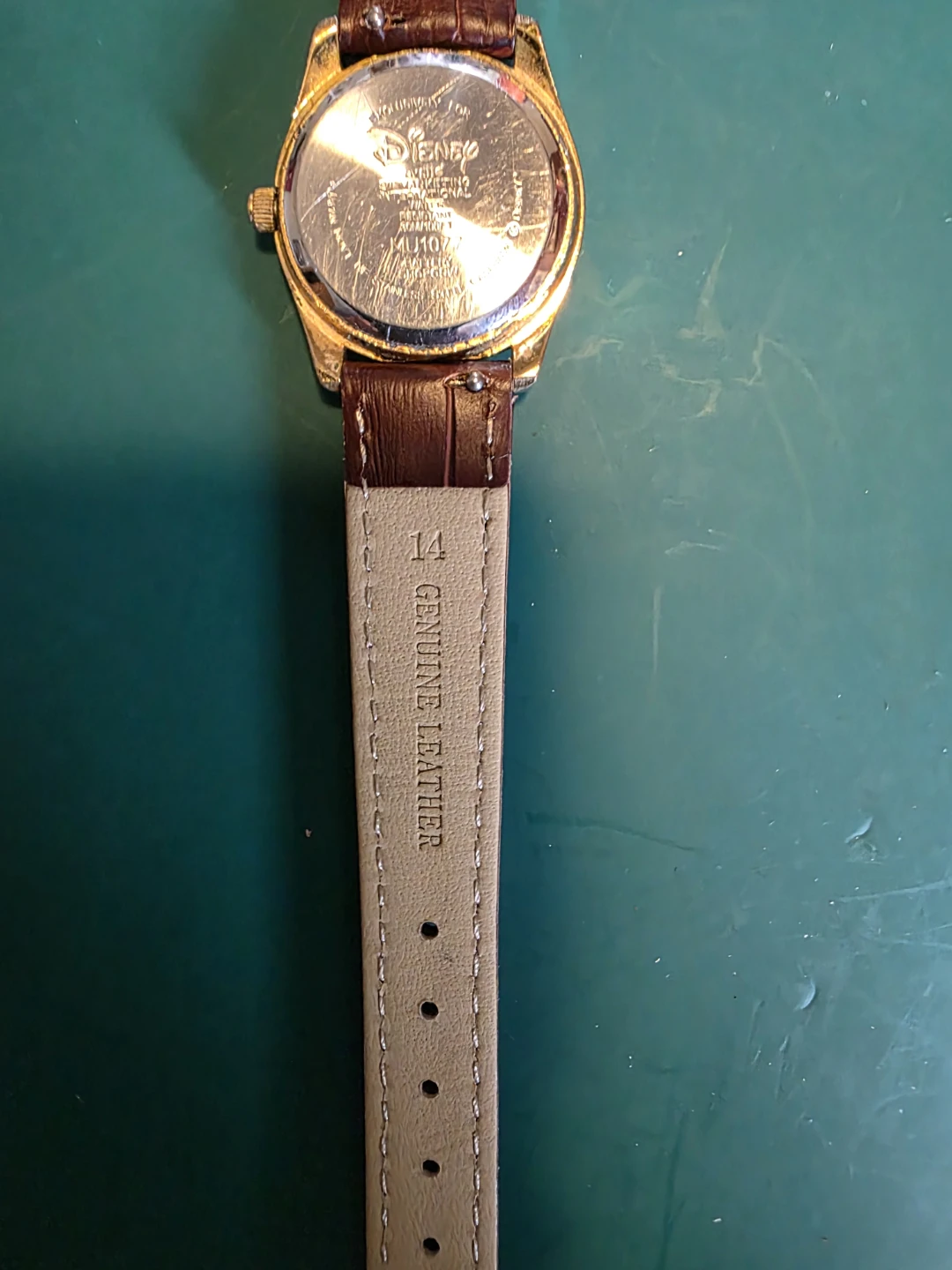 Disney Winnie the Pooh Quartz Watch - photo 3