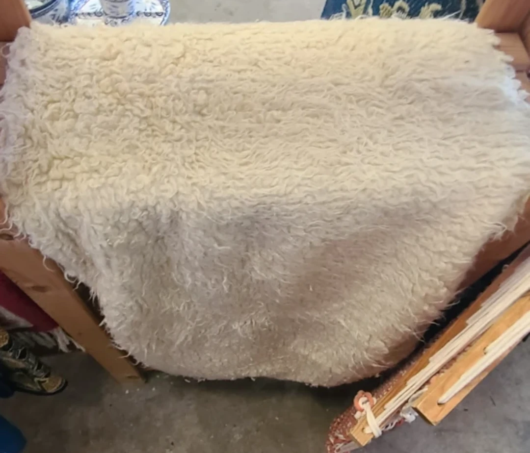 Cream Sheepskin Bed Topper