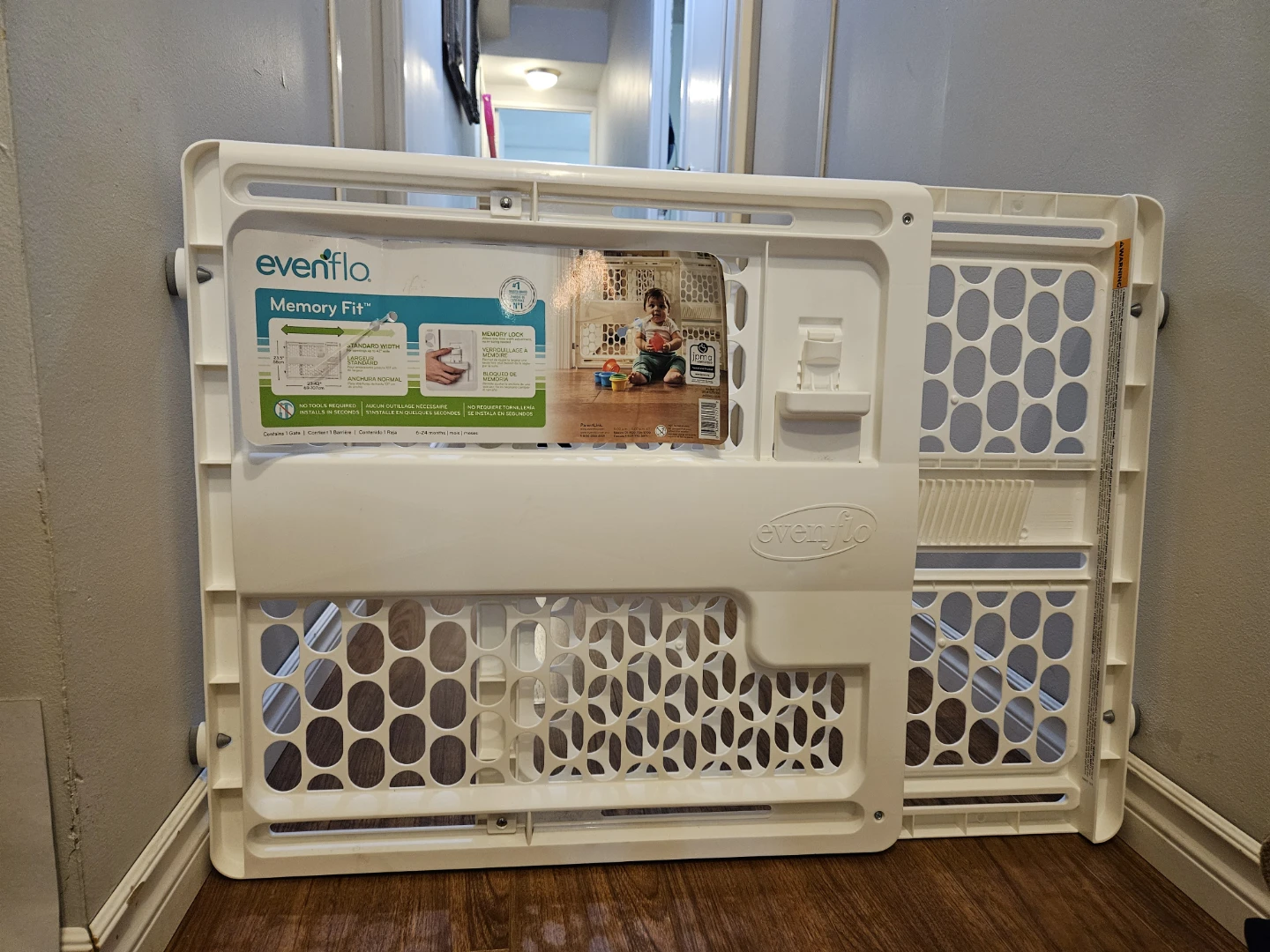 Evenflo Memory Fit Baby Gate