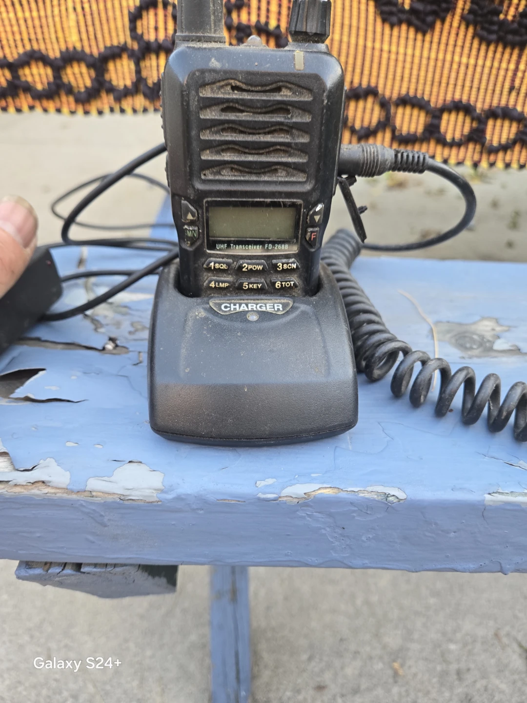 Range Doubler Multimeter n UH F Transceiver FD-268 Radio - photo 2