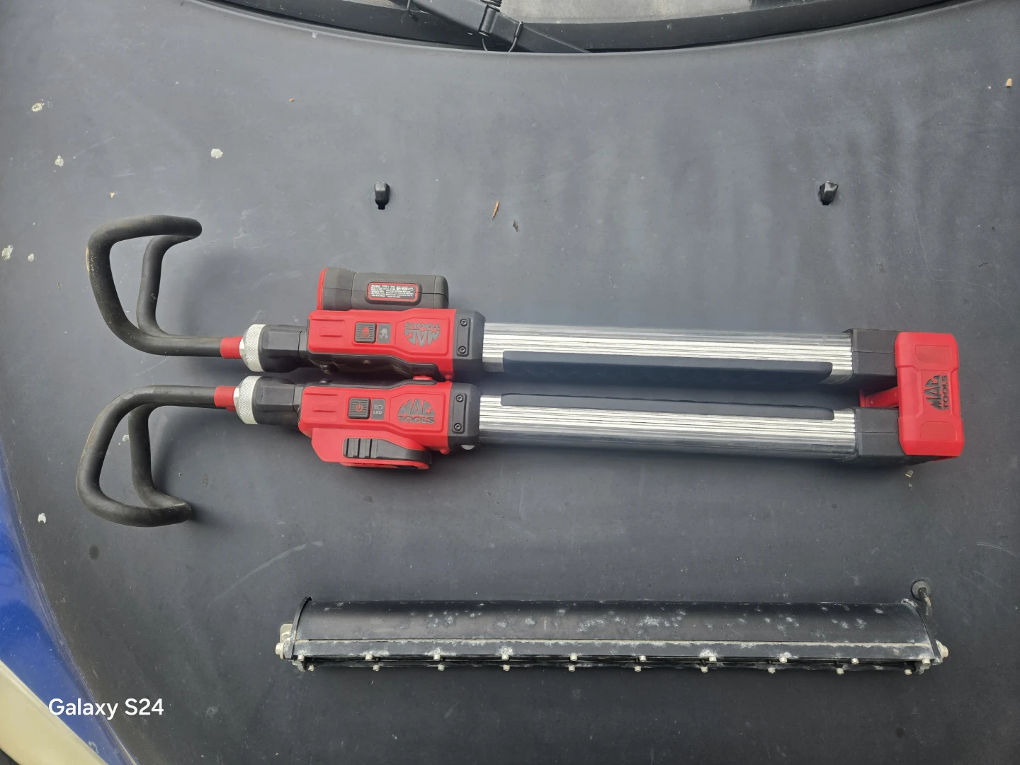 Mac tools hood light