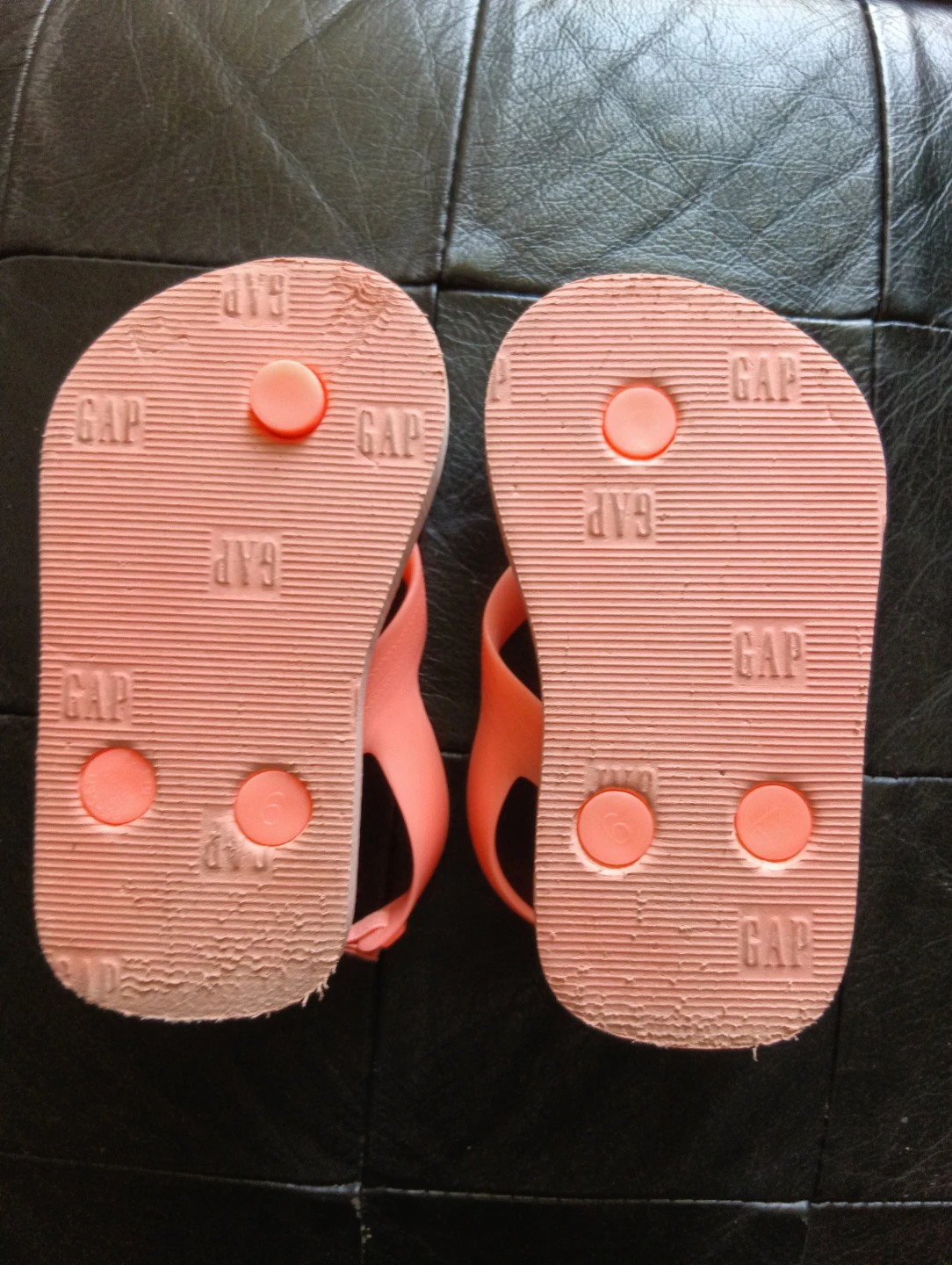 Roxy & Gap Kids Flip Flops - photo 4