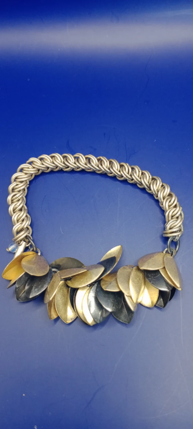 Statement Chunky Chain Bracelet with Leaf Charms