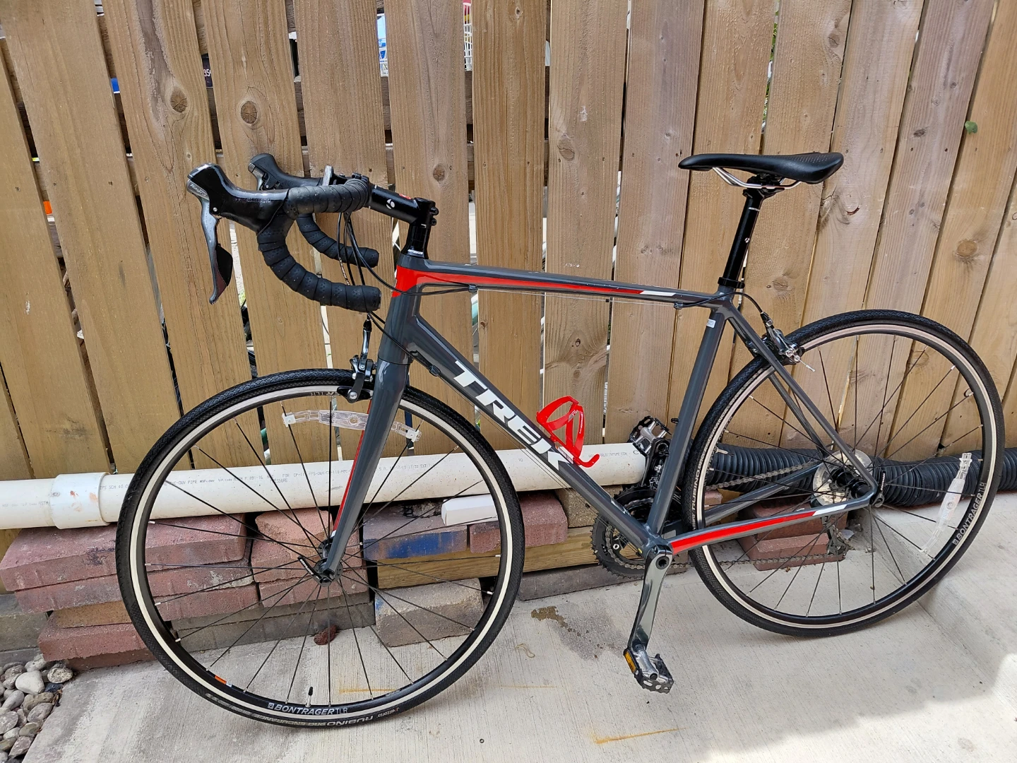 Trek Domane AL 2 Road Bike