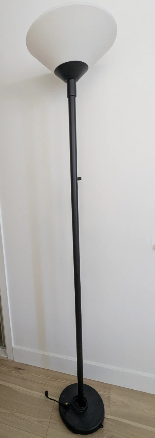 Black Floor Lamp