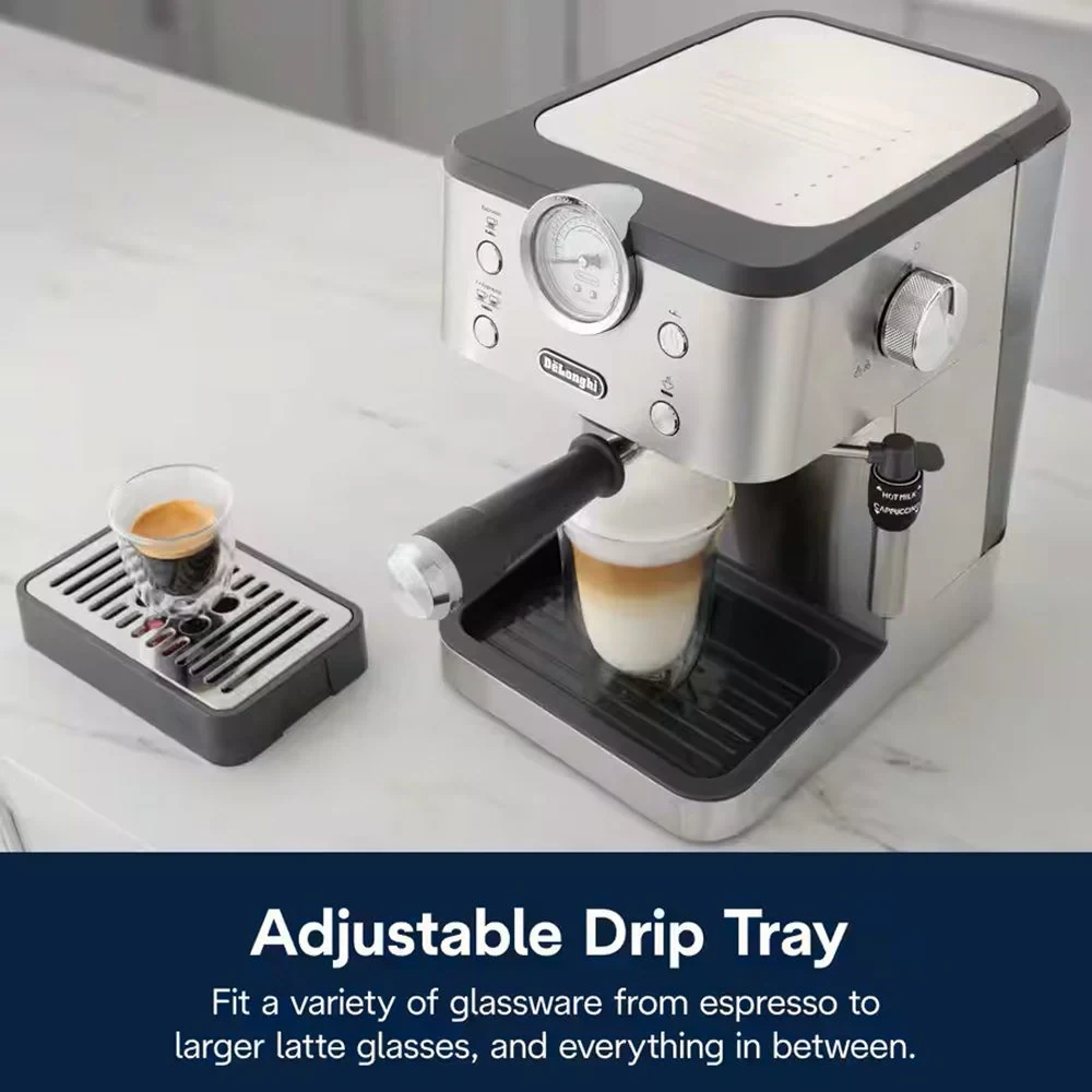 DeLonghi Espresso Machine, steam milk cup and tamper included - photo 4