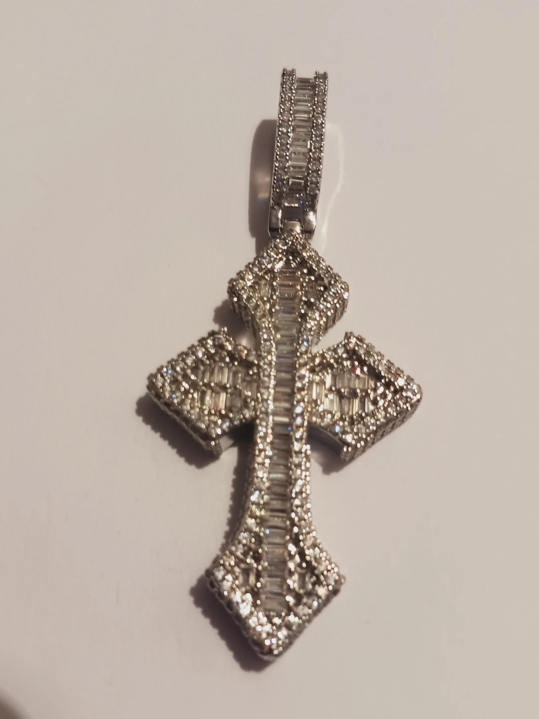 New !! Beautiful Sparkling Rhinestone Cross Pendant Charm - photo 3