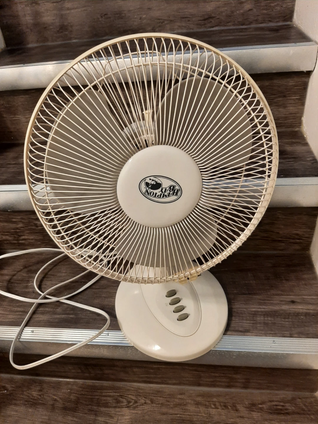 Hampton Bay White Table Fan