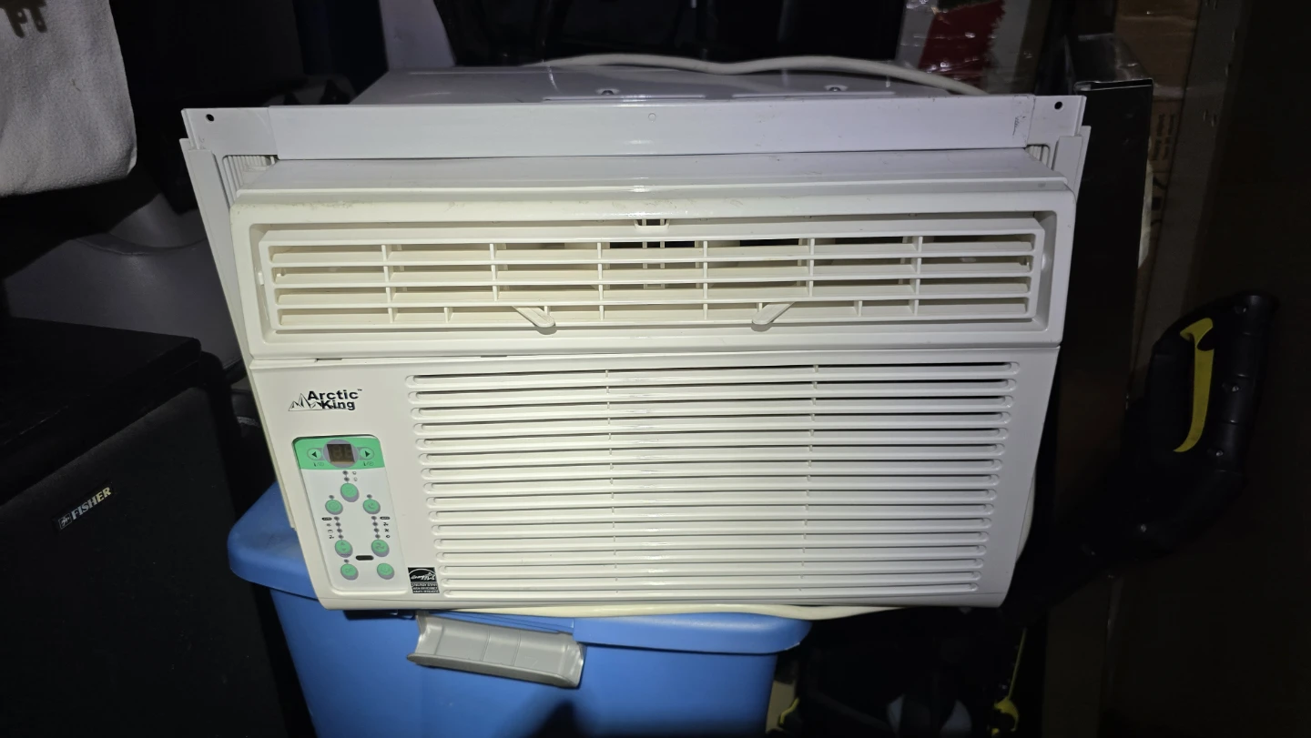 Arctic King Window Air Conditioner - photo 4