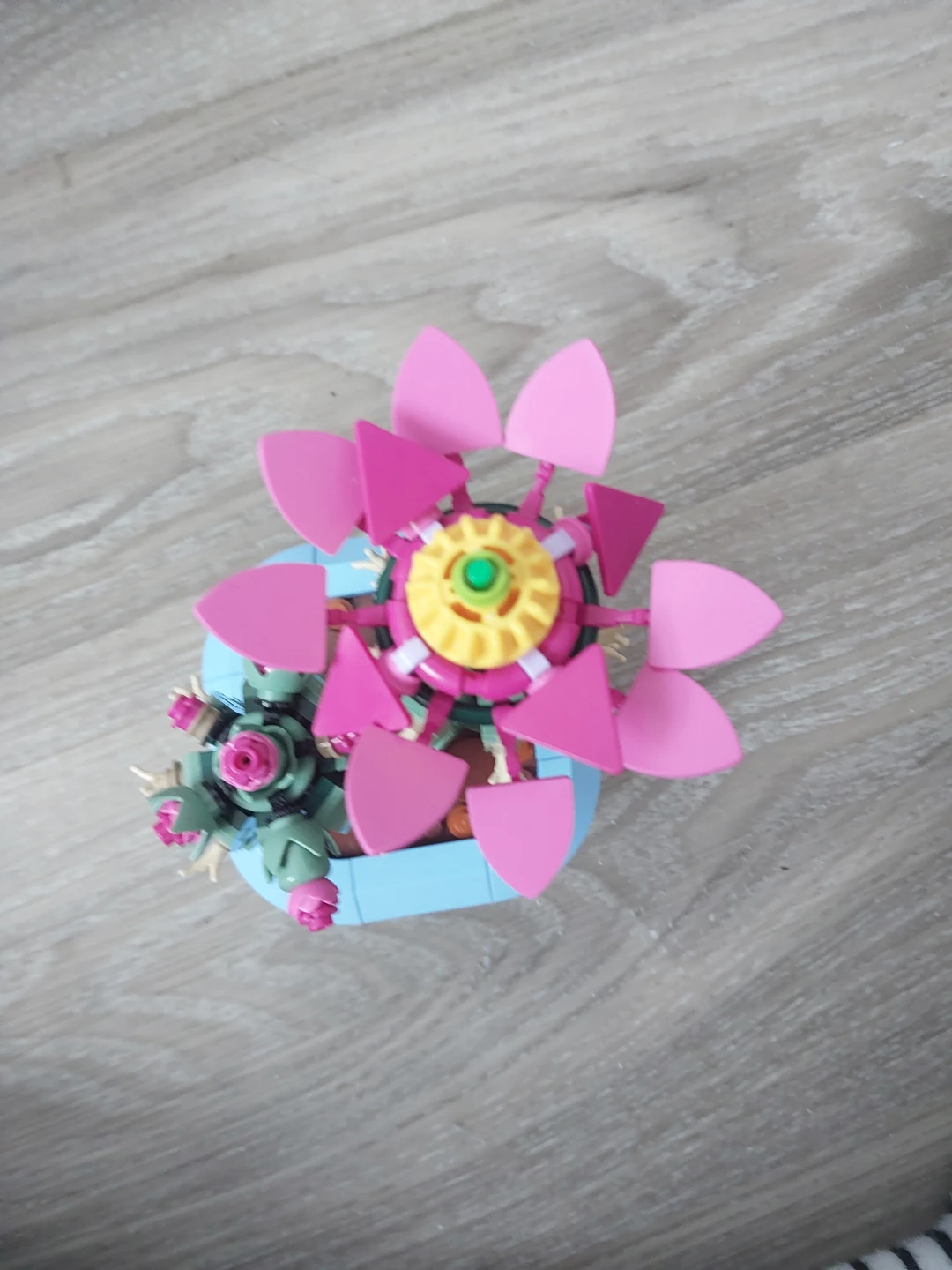 LEGO Flower Pot Building Set - photo 2