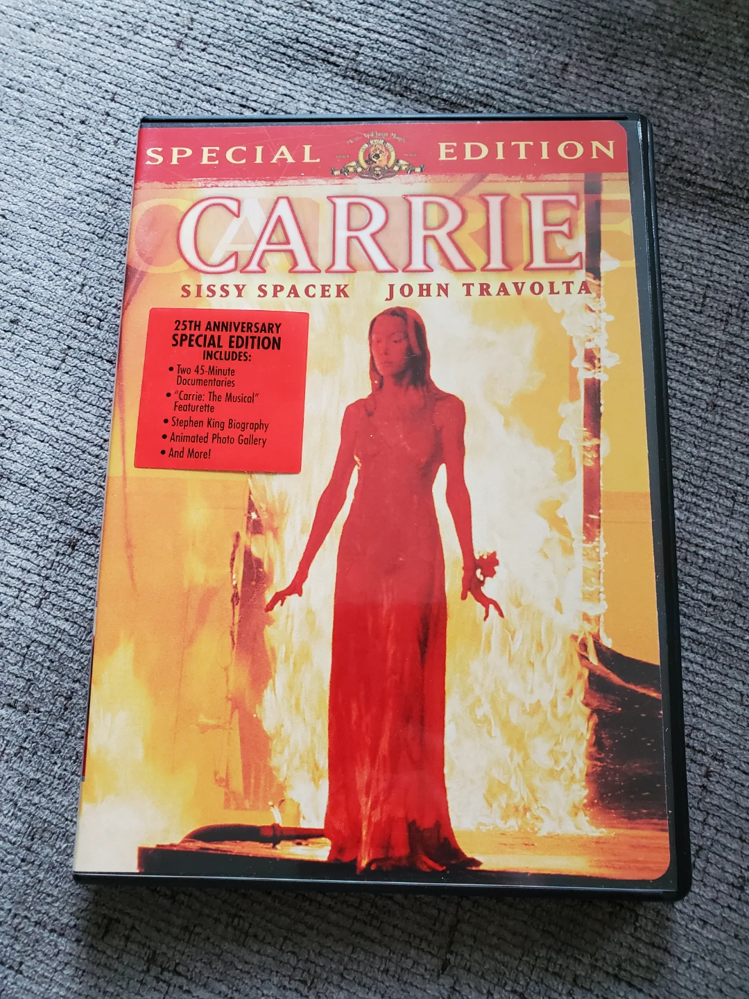 Carrie 25th Anniversary Special Edition DVD ⚽