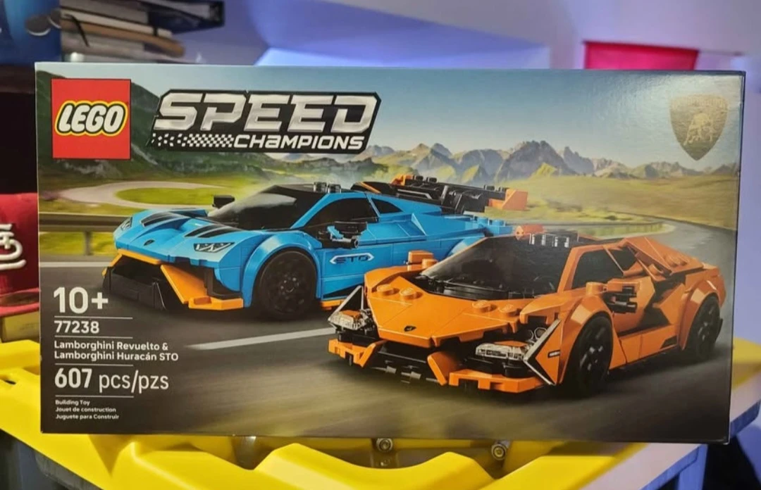 LEGO Speed Champions Lamborghini Revuelto & Huracán STO Set