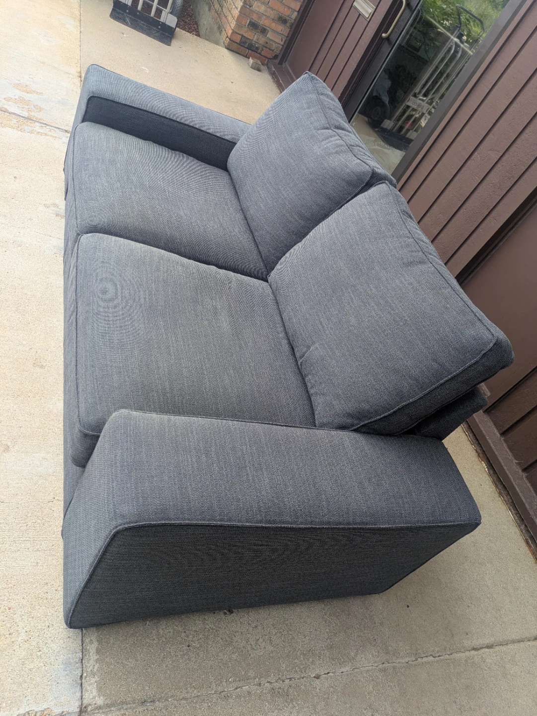 Loveseat - free delivery - photo 4
